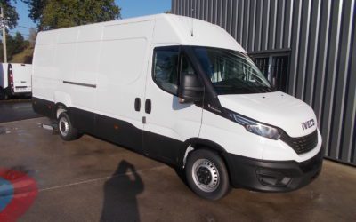 IVECO DAILY 35S16 HA8 V16 FOURGON PACK BUSINESS EXCLUSIVE
