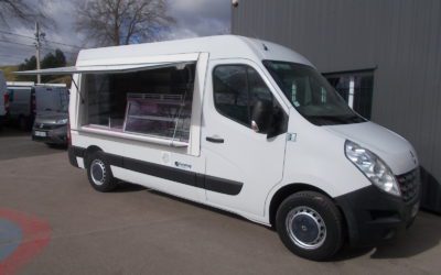 RENAULT MASTER III ( PHASE 1 ) L2H2 T35 FOURGON MAGASIN "EUROMAG" 2.3 DCI 125 GRAND CONFORT 02 PLACES