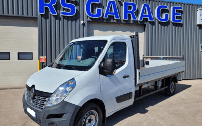 RENAULT MASTER CCB L3H1 TRACTION 2.3 DCI 130 GRAND CONFORT SIMPLE CABINE PLATEAU 03 PLACES