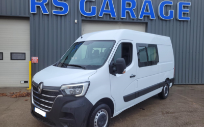 RENAULT MASTER ( Phase 2 ) L2H2 T35 FOURGON 2.3 Blue DCI 135 GRAND CONFORT CABINE APPROFONDIE FIXE 07 PLACES NEUF